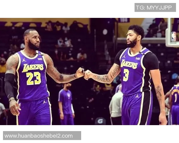 湖人对决雄鹿精彩集锦回顾NBA巅峰对决的激情与荣耀 湖人对决雄鹿精彩集锦回顾NBA巅峰对决的激情与荣耀