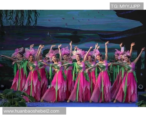 阿塞拜疆女足对阵捷克女足精彩直播全程回顾与分析 阿塞拜疆女足对阵捷克女足精彩直播全程回顾与分析