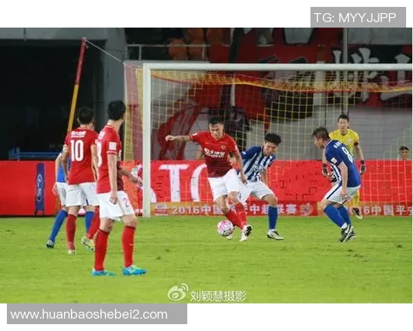 恒大与永昌激战正酣直播盛况回顾与精彩瞬间分析 恒大与永昌激战正酣直播盛况回顾与精彩瞬间分析