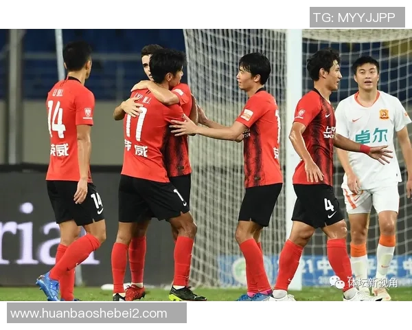 武汉篮球队在选拔赛中以97分稳居积分榜首位，展现强劲实力